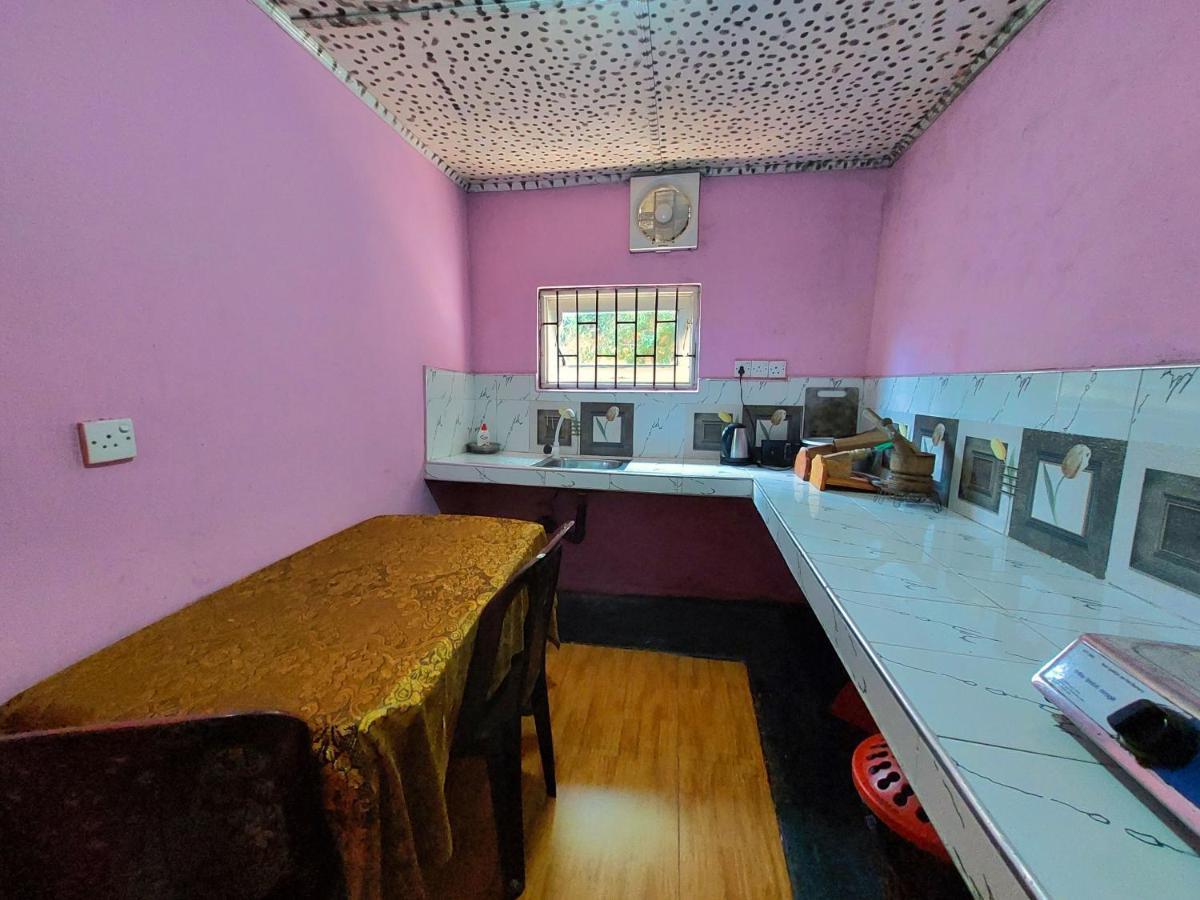 Fair View Holiday Home นูวาราเอลิยา ภายนอก รูปภาพ
