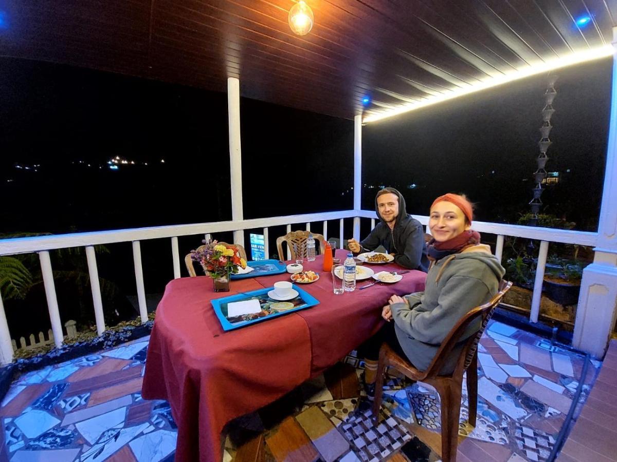 Fair View Holiday Home นูวาราเอลิยา ภายนอก รูปภาพ